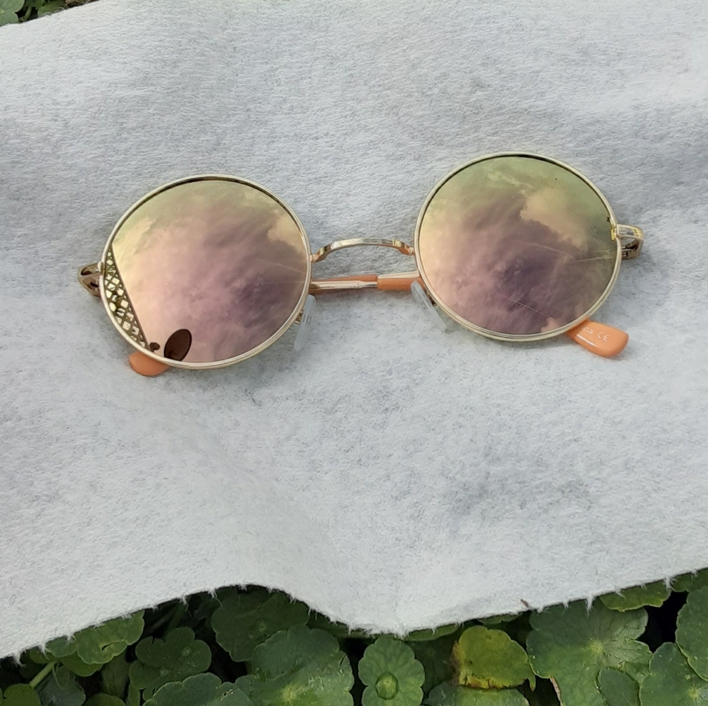Round Rose Gold Pink Sunglasses - Picture 4 of 6